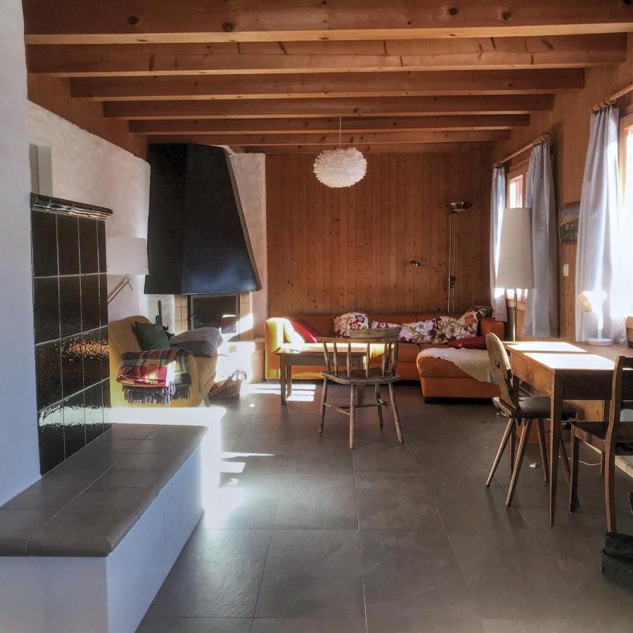 Les Jumelles Villa Gstaad Exteriör bild